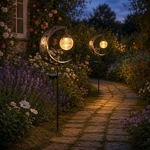 Lampa ogrodowa Solar Moon Hummingbird, szklana kula, dekoracja niebiańska