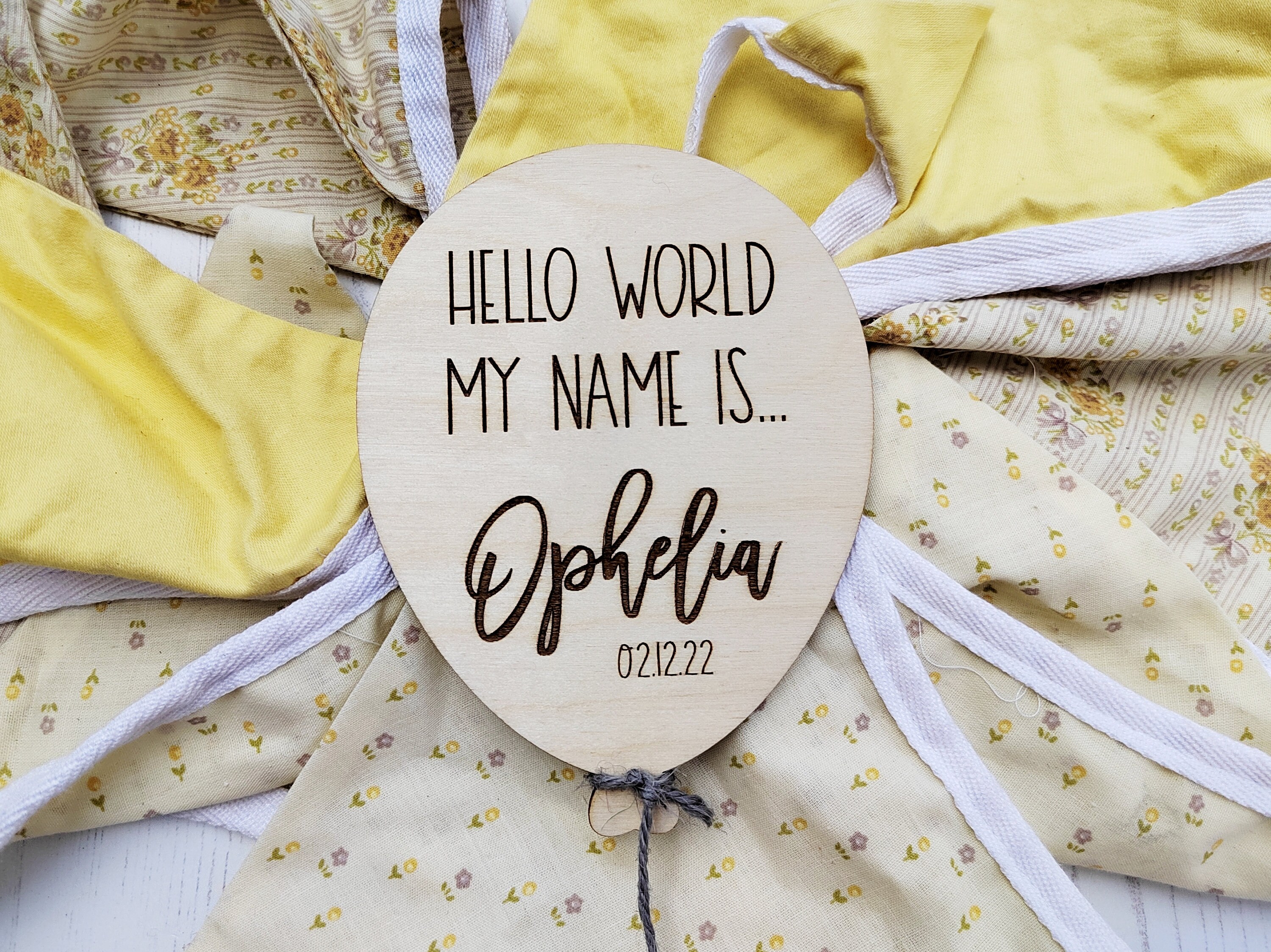 Hello World - Anuncio de bebé recién nacido | Montañas y bosques | Apoyo  fotográfico | Mediciones de nombre en el hospital nacimiento embarazo  regalo