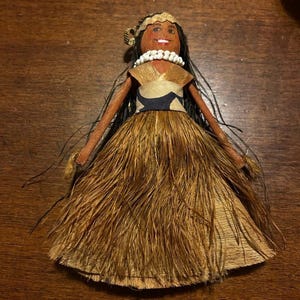 Vintage Hula Doll - Etsy