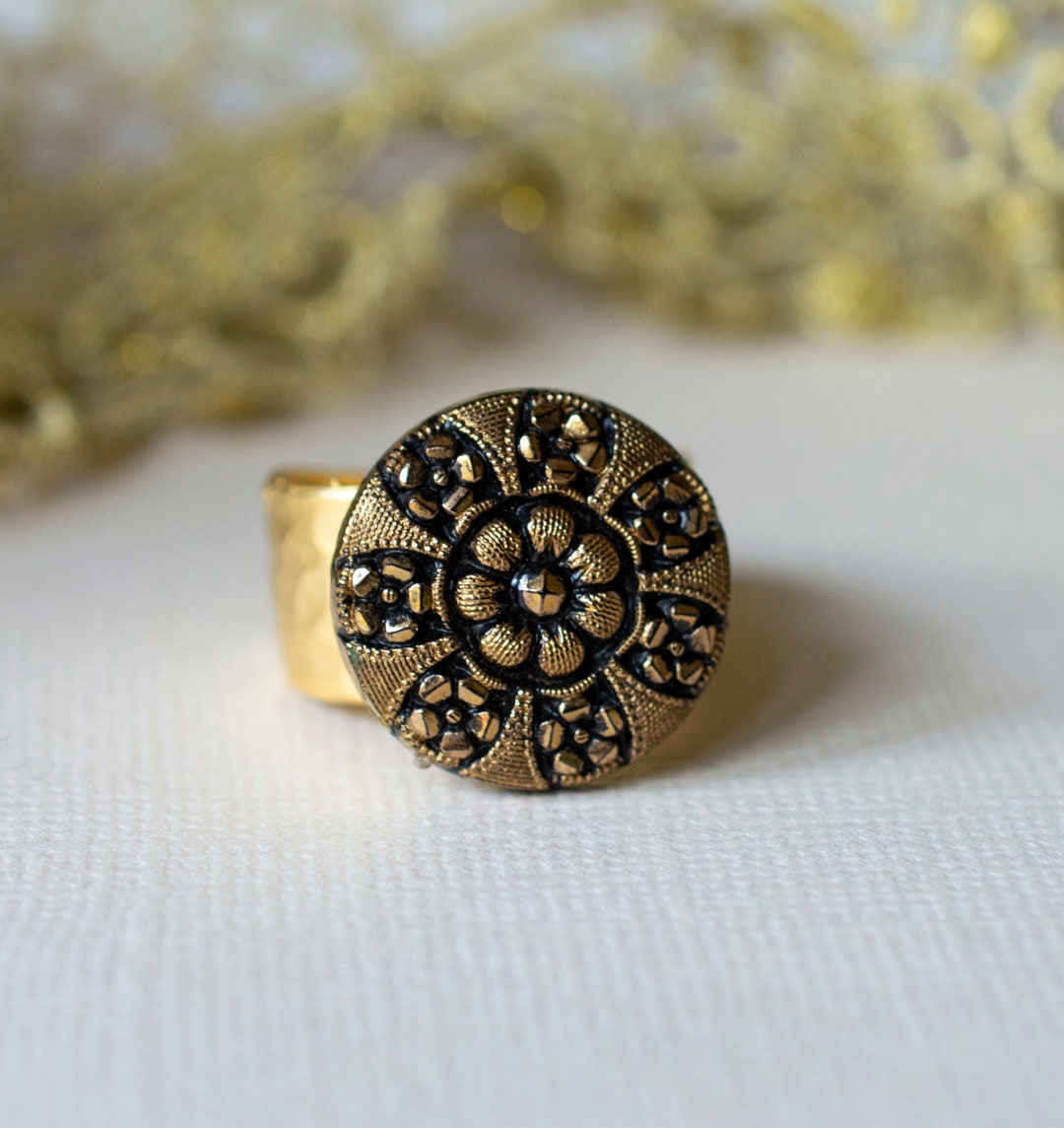 Vintage Button Ring - Etsy