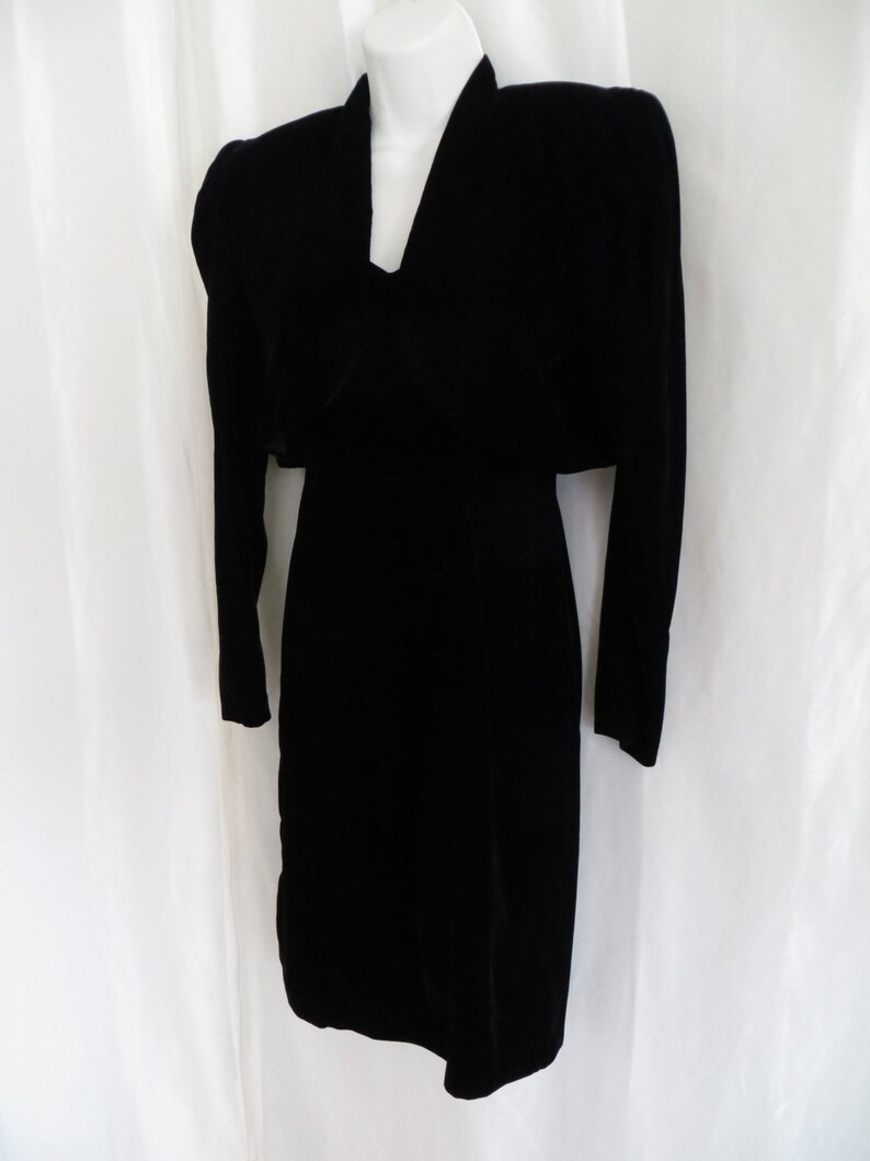 womens black velvet bolero jacket