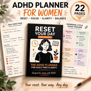 Peut inclure: Un agenda ADHD noir intitulé "Reset Your Day for Women", avec une illustration de femme, ainsi que des pages pour les remises à zéro quotidiennes et le suivi du cycle hormonal. L'agenda est conçu pour une clarté sans culpabilité et comporte 22 pages.