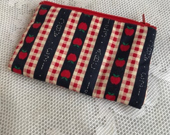 Red White and Blue Change Purse /  Vintage Coin Purse with Zipper /  Teacher Gift Cloth Coin Purse