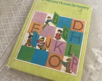 My Second Picture Dictionary / Vintage Hardcover Book / Copyright 1976