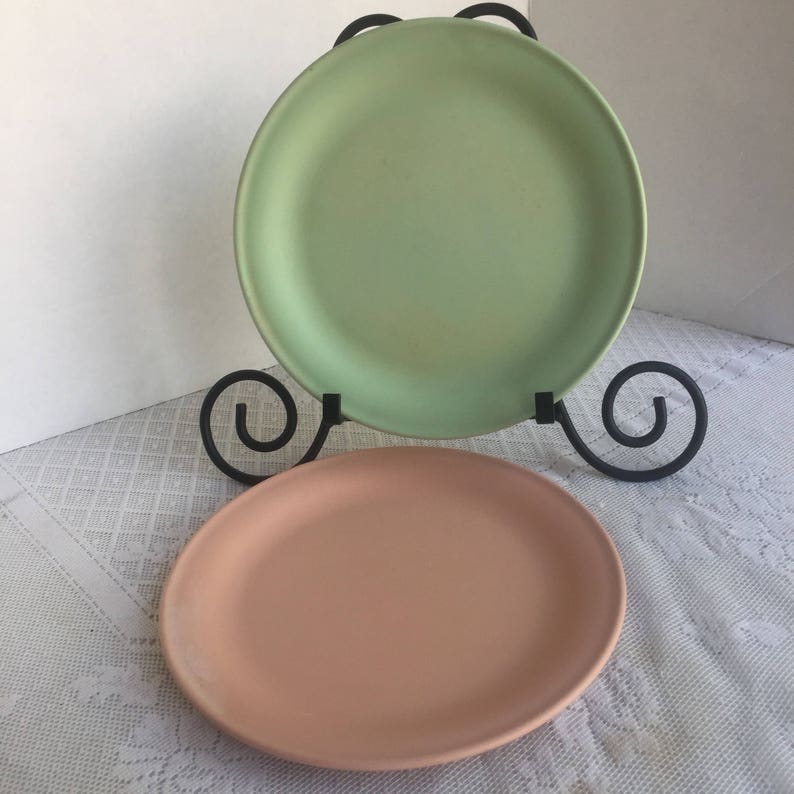 Sale Vintage Melmac Dinner Plates in Pink and Green by Etsy