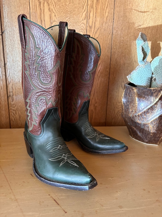 Vintage Rios of Mercedes boots