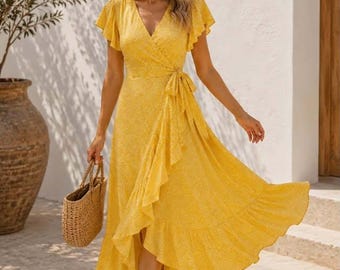 Abito midi a portafoglio nero con stampa floreale, abito estivo boho, abito da vacanza con orlo a balze, abito da spiaggia con scollo a V, Amara Riviera