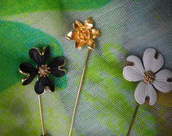 Vintage Stick Pins Lot, 3 Flower Stick Pins, Dog Wood Brooch, Floral Shawl Pin ,Summer Wrap Pin, Flower Lovers Gift