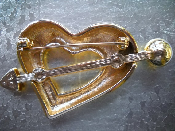 Vintage Heart Brooch,  Gold Monet Heart And Arrow… - image 4