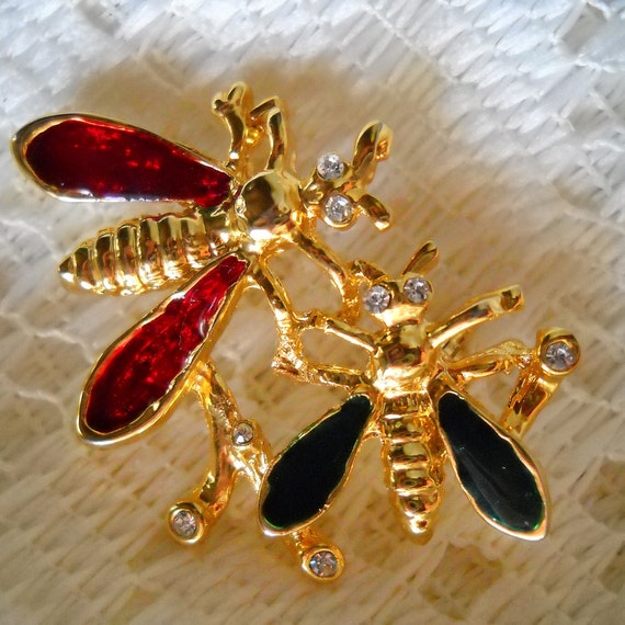 Vintage bee best sale brooch