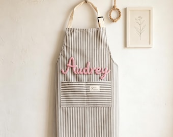 Family Twin Parent-Kid Cooking Aprons with Crochet Names, Pocket Kitchen Gear, Sentimental Gift for Home Cooking Families