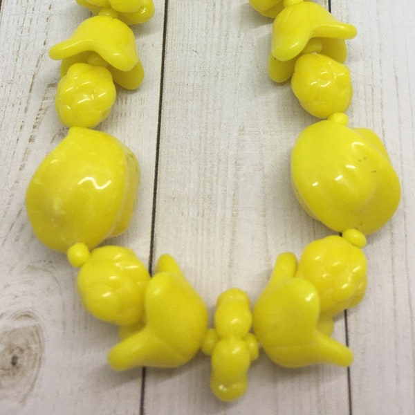 Vintage Retro Czech Flowers Pods Opaque Yellow Beads