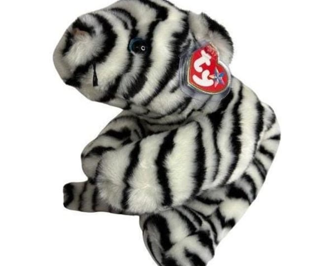 Blizzard the Snow Leopard | Snowy Artic Prowler | Mint Heart Tag TY Beanie Buddy