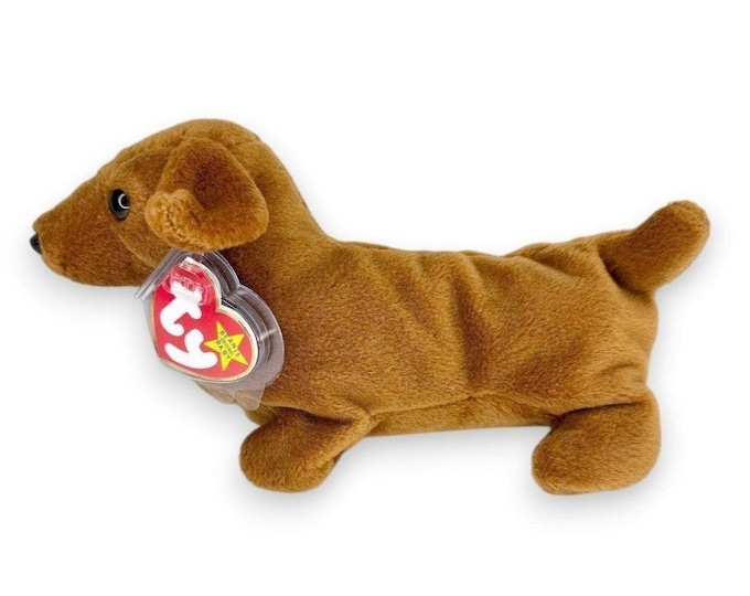 Weenie the Dog | Little Dachshund Pal | Mint Heart Tag TY Beanie Baby