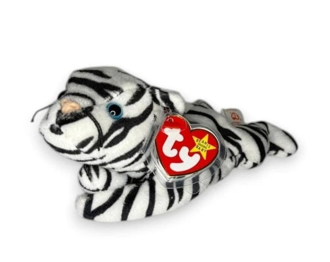 Blizzard the Snow Leopard | Arctic Prowler | Mint Heart Tag TY Beanie Baby