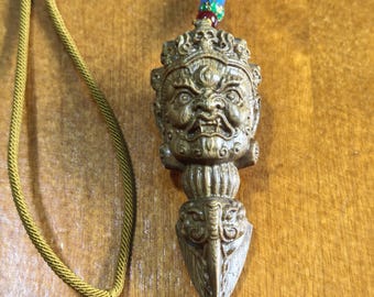 Groen sandelhout Vajra-hanger Houten Phurba-snijwerk zen-ornament