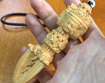 Vintage houten Vajra-snijwerk houten phurba-hanger zen-amuletornament