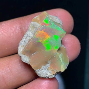 28.20 Ct Ethiopian Opal Dark Rough Stone | AAA Flashy Multi Fire Opal | Opal Rough Gemstone| Jewelry Making Supply | Handmade Opal Jewelry.