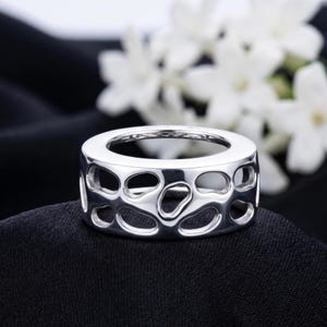 Sterling Silver Skeletal Ring Jacket for Smart Rings, Oura Ring Cover, Openwork Ring For Men, Stackable Smart Ring Guard, Statement Jewelry