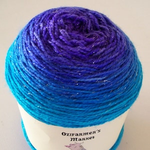 CHARISMA SORBET Loops and Threads Bulky Yarn VIOLET 