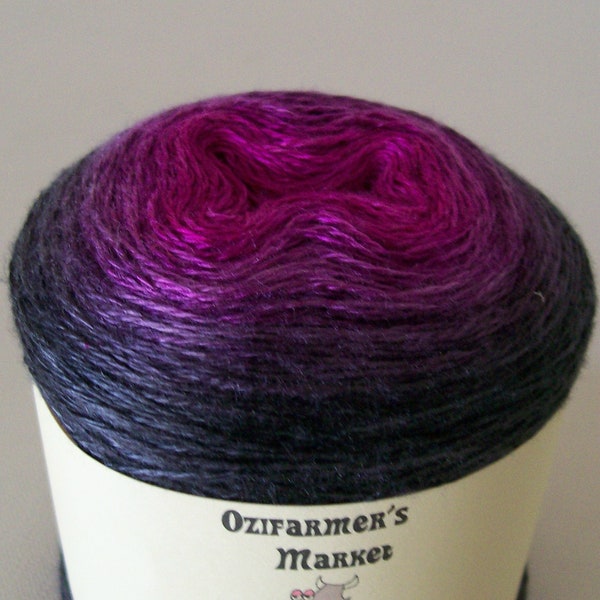Verwennerij: 2ply/Laceweight Grade A Mulberry Silk - Zwarte bes