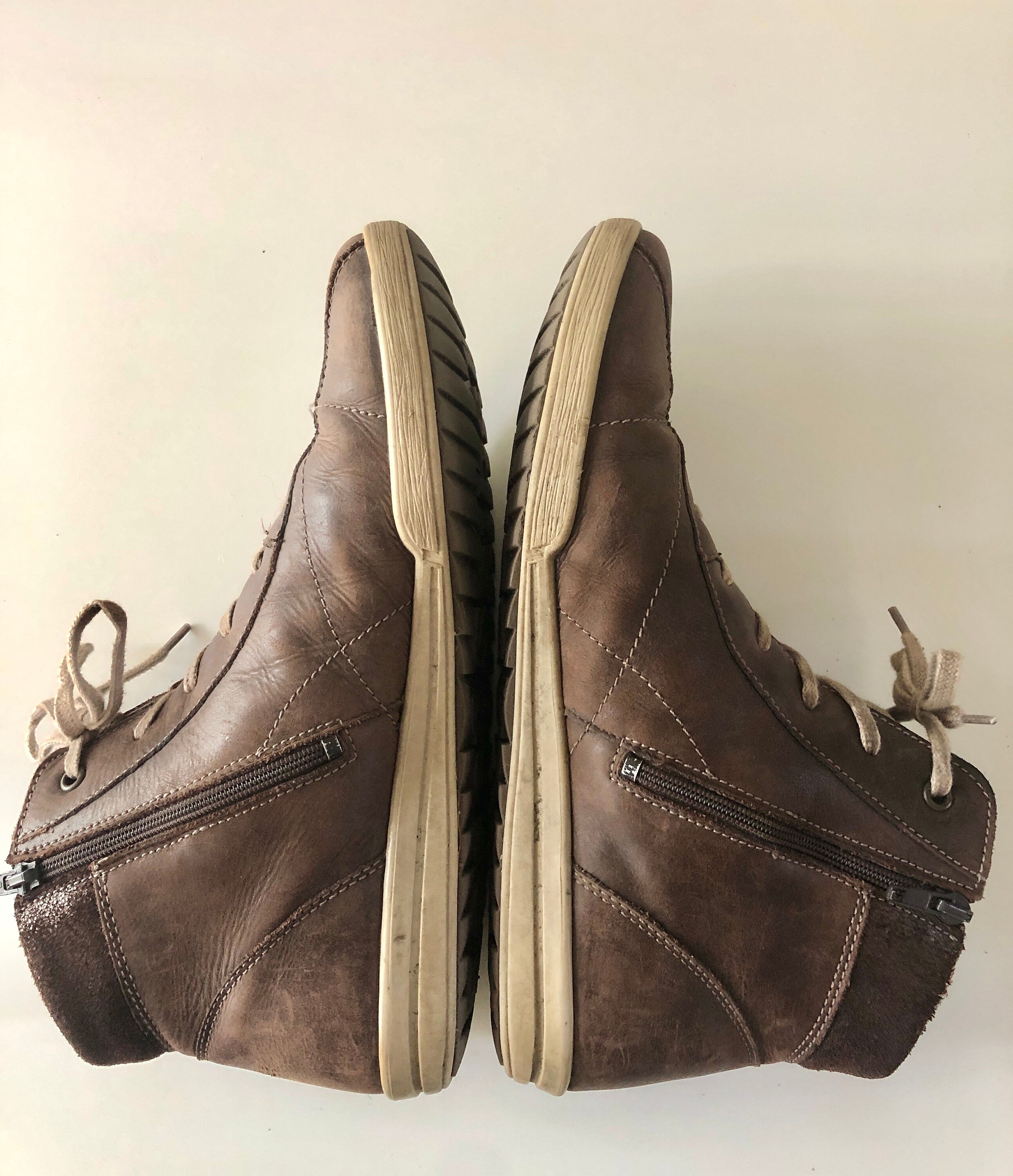 Josef store seibel heels