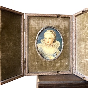 アンティーク雑貨 Shappy Green  velvet photo frame. Isaac Jacobs 4x6 Green Velvet Picture Frame with Metallic