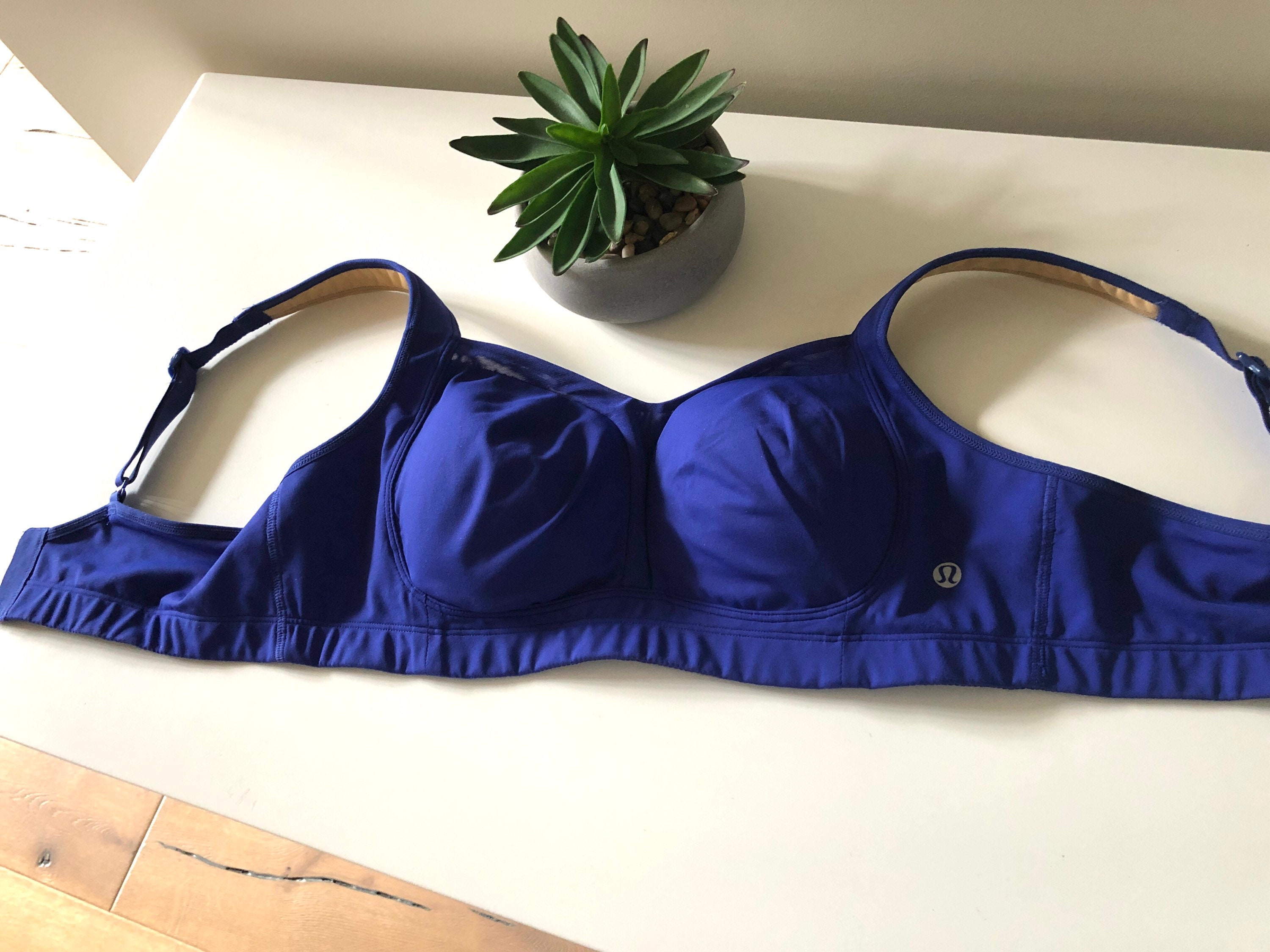 Vintage Lululemon Sports 38C Workout Bra Athletic Wear Cobalt Blue Designed  in Vancouver 