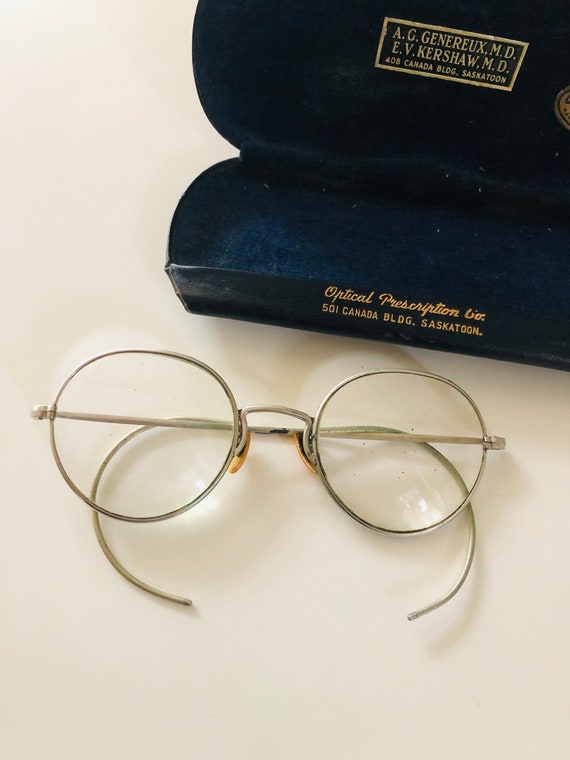 Vintage Eye-wear Wired Spectacles With Case Early… - image 6