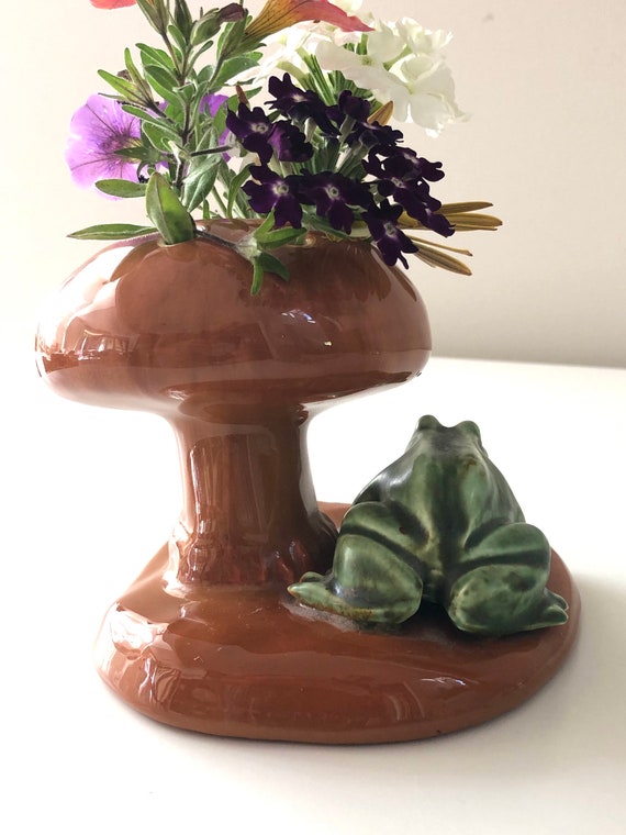 Vintage Frog Vase Hand Painted Mushroom and Frog Vase Made in Etsy