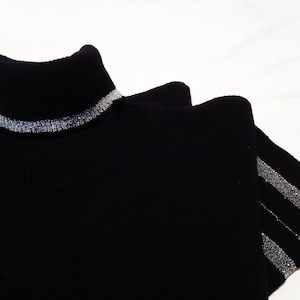 SALE Vintage Black Italian Sweater ITALTEMPO Medium Turtleneck Shimmery Silver Accents Classy Gorgeous