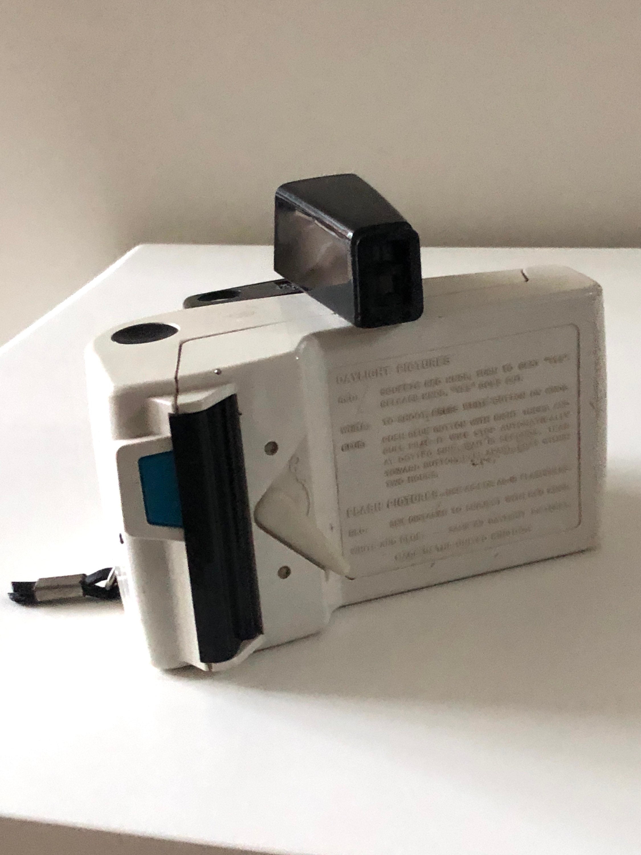 the swinger polaroid camera 1960 s