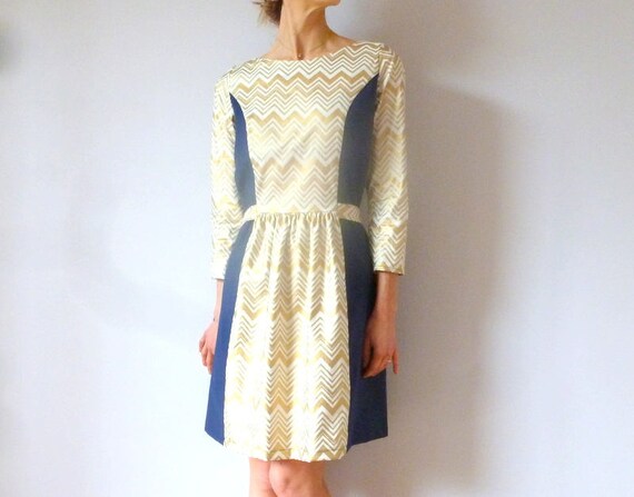 Navy blue / golden and White dress with chevrons