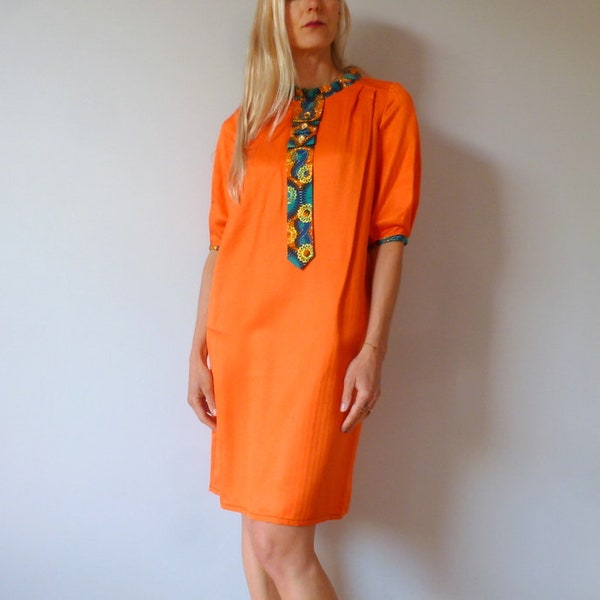 Robe en soie orange à cravate en wax NINA