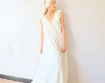 Bohemian ivory wedding dress