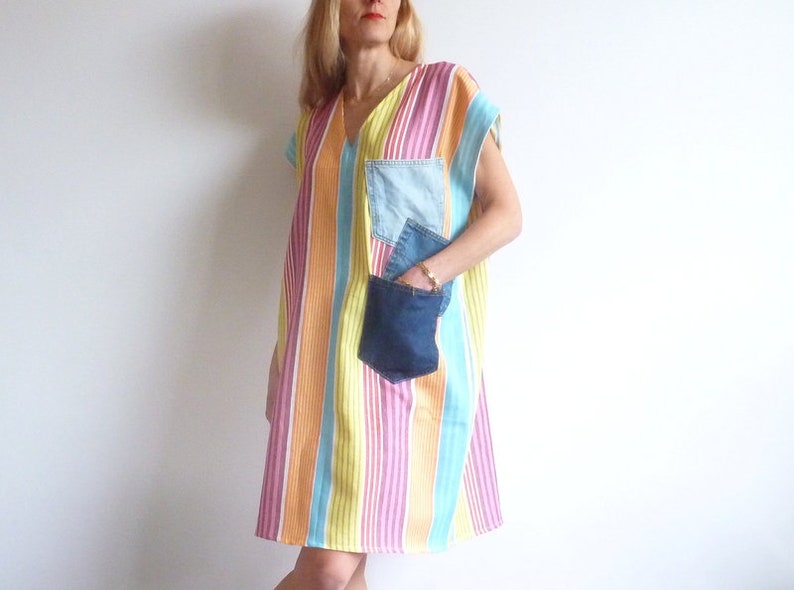 Mehrfarbiges Kleid mit Taschen aus recyceltem Denim ANITA Bild 4