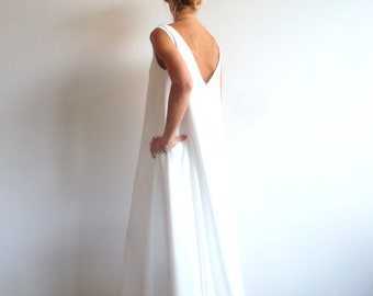 Wedding dress refined ivory