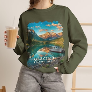 グレイシャー国立公園の美しい湖をイメージしたクルーネックのスウェットシャツ｜Tシャツ｜山の反射Tシャツ