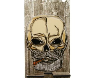 Skull design phone holder - Decorated phone holder - Skull cell phone docking station- Cell phone docking station for man