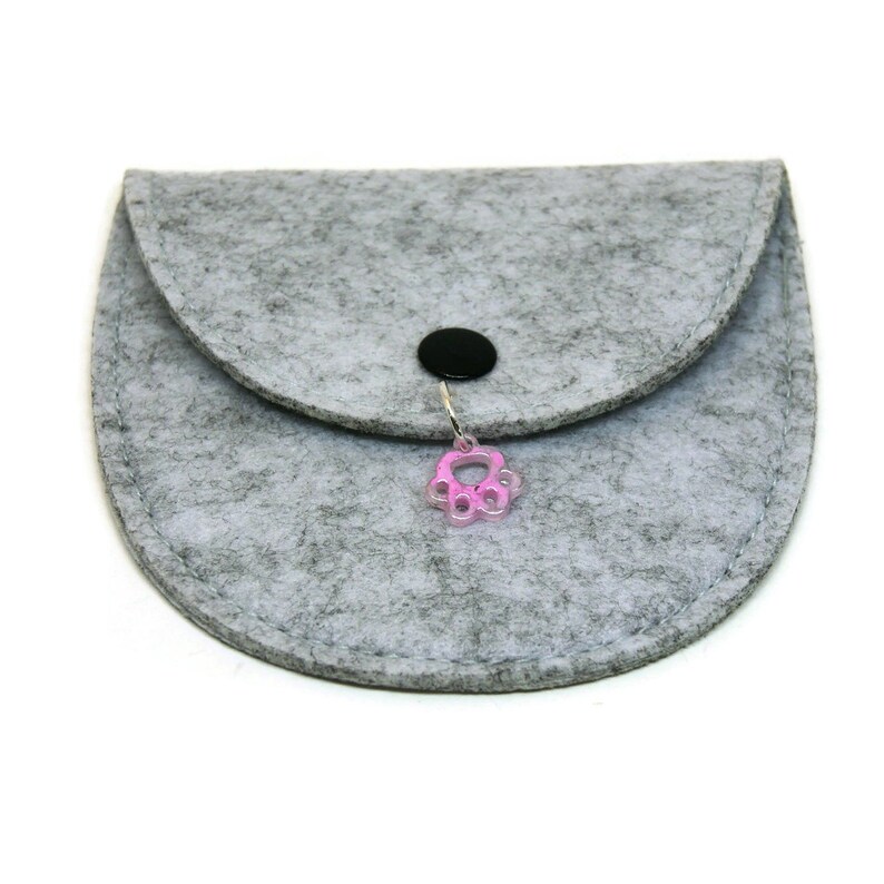 Purse with name Customizable wallet with cat/'s head Felt pouch with name and snap closure Cat lover gift