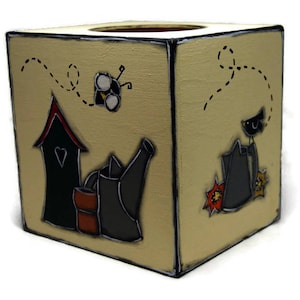 Square tissue box with watering can, birds and bird houses - Wooden box for paper tissues