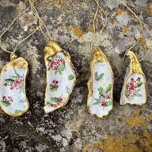 Red Berry Holly Christmas Ornaments ~ Oyster Shells ~ Set of 4