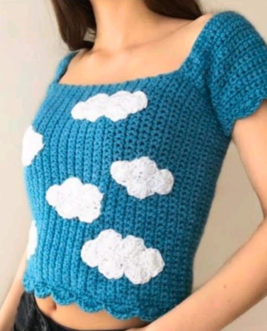 39 Summer Top Crochet Patterns: Chic Styles for Warm-Weather Dressing 10 Crochet Cloudy Crop Top Pattern Beginner Friendly Summer