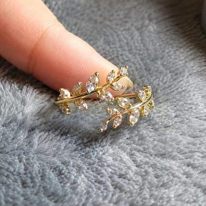 Gold Leaf Vine Ring | Adjustable Botanical Crystal Jewelry | Minimalist Bridal Ring | Gift for Her