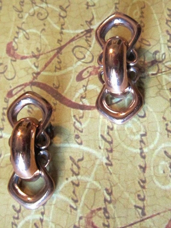 Vintage RENOIR MATISSE Genuine Copper Clip Earring