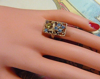 Vintage Gold Ring With Blue and Purple Rhinestones - Size 6 - R-191 - Blue Rhinestone Ring - Solitaire Ring - Rectangular Ring - Rectangle