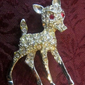 Vintage Fawn Brooch With Sparkling Rhinestones
