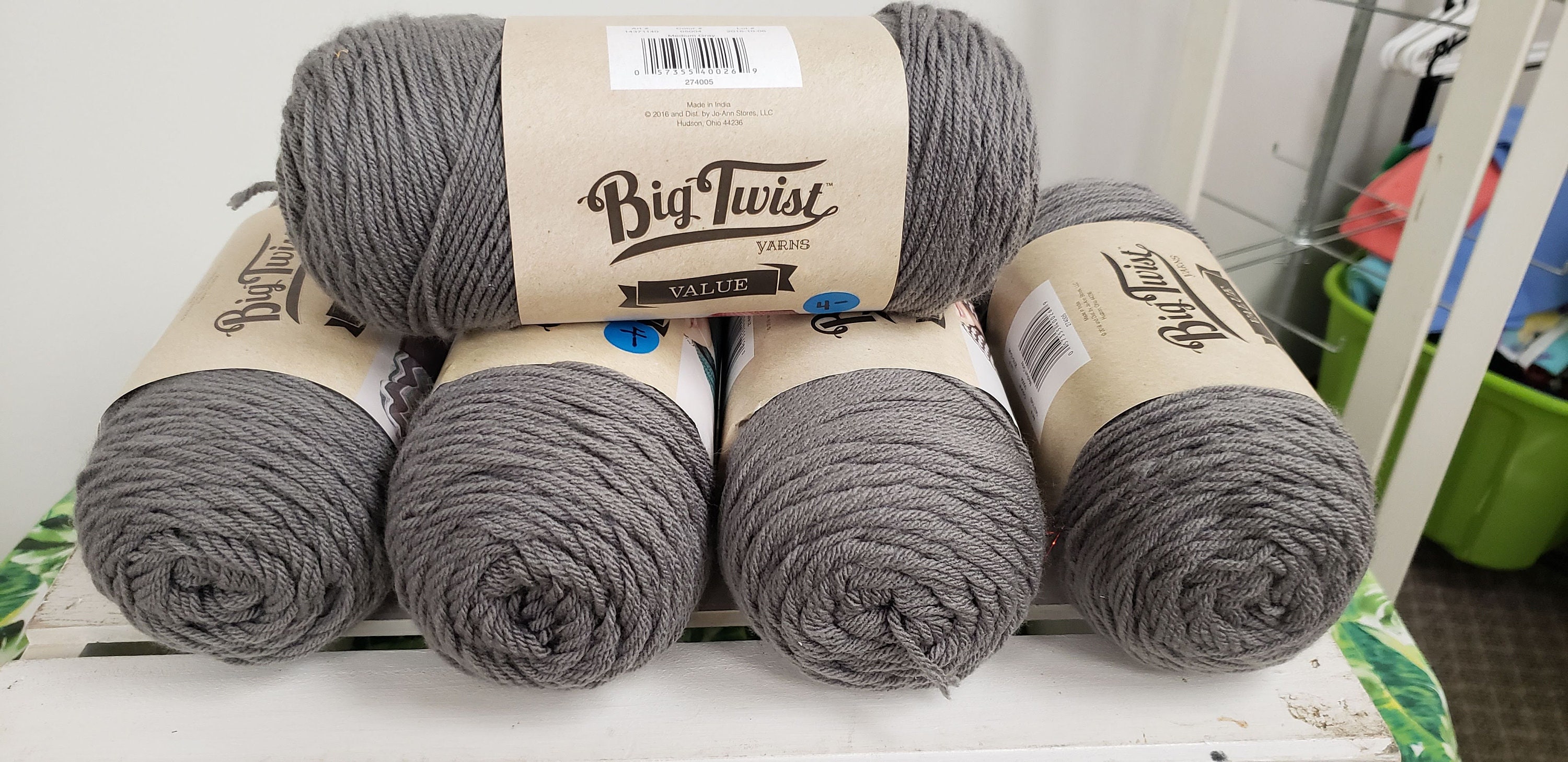 Big Twist Value Yarn Varsity Blue 6 Oz AT520 Lot of 2 