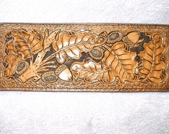 Brown oak leaf wallet / billfold. (247) ( I ship the same day as you order )