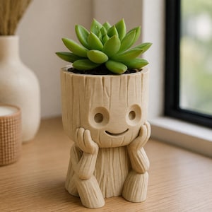 Maceta impresa en 3D – Soporte para suculentas pintado a mano, 15 cm de altura, ideal para decoración de escritorio.